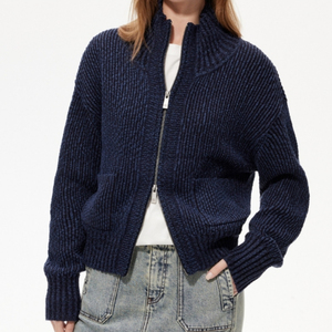 Wisrise <span class=keywords><strong>Cardigan</strong></span> Invernale da <span class=keywords><strong>Donna</strong></span> Personalizzato OEM & ODM, Stile Casual e Chic, Collo Alto, Zip, Maglione Lavorato a Maglia Vestibilità Comoda - Product Image 3
