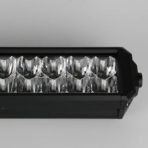Technologie de dissipateur de chaleur avancée IP68 8 pouces 60W 4200LM barre lumineuse LED de route à double rangée super mince nouvel état assure la longévité - Product Image 6