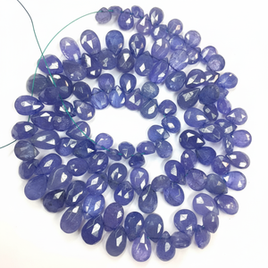 Perles de Tanzanite Naturelle Facettées en Forme de Poire Briolette 6-9mm, Perles de Gemmes de Tanzanite en Vrac pour la Fabrication de Bijoux à Prix de Gros - Product Image 1