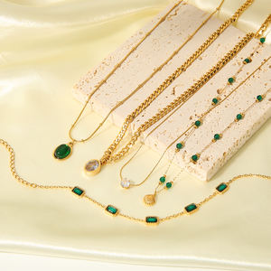 Collares con colgante de circonita de diamante CZ chapados en oro de acero inoxidable populares 2023, pulseras de piedras preciosas verdes para mujer - Product Image 4