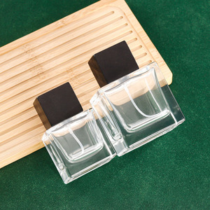 Wholesale Eco-friendly Custom Luxury Clear 50ml <b>100ml</b> Thick Square Spray Glass Perfume <b>Bottles</b> - Product Image 2