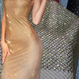 Iridescence <span class=keywords><strong>diamant</strong></span> AB couleur strass collés sur des trous rhombiques tissu de maille extensible pour matériel d'artisanat - Product Image 1