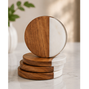 Juego de Posavasos de Madera Natural y Resina Blanca, Diseño Redondo de Media Luna, Acabado Liso, Portavasos Decorativos para Mesa de Comedor - Product Image 1