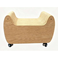 Maison pour chat mobile en bois USMILEPET avec roulettes à frein, lit pour chat avec griffoir en sisal, maison pour chat en bois multi-niveaux pour chat d'intérieur