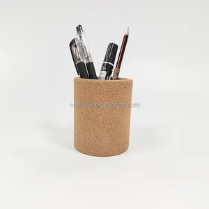Kukesi-قلم من الفلين المقولب, قلم من الفلين على شكل حرف (كورك) ، يعمل على تشكيل الخشب ، يعمل على تشكيل الخشب ، يحتوي على قطعة من البلاستيك ، يحتوي على قلم من معدن مانع للانزلاق ، يحتوي على مادة لاصقة على شكل قلم من معدن مانع للانزلاق ، كما يمكن استخدامه في المكتب ، كما يمكن استخدامه في المكتب.