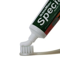 Fournisseurs en vrac Dentifrice à base de plantes Halal Miswak avec brosse à dents pour le blanchiment des dents