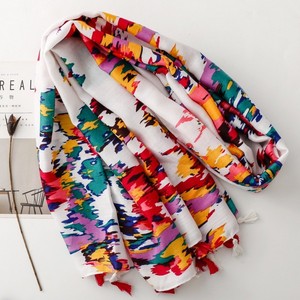 Newest Elegant Four Seasons Women's Head <b>Wraps</b> Hijabs Beach <b>Shawls</b> Floral Pattern Cotton Viscose Printed Scarves with Tassels - Product Image 2