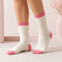 Chaussettes de sport classiques épaisses en coton personnalisées pour hommes, chaussettes blanches pour hommes avec logo personnalisé, mode sportive tendance