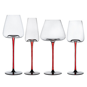 Großhandel Weingläser: Großes klares Kristallkelch-Set für Burgunder-Rotwein mit schwarzem Fuß für Zuhause & Partys - Product Image 1