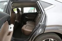 2026 GAC Trumpchi GS4 Lampu Belakang LED Tipe Through-type SUV Harga Terjangkau