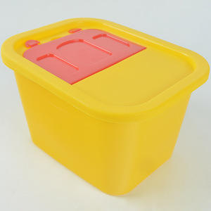 Caja cuadrada de plástico amarillo engrosado para almacenamiento de objetos afilados para hospitales y clínicas; caja cuadrada con tapa abatible para almacenamiento de agujas. - Product Image 2