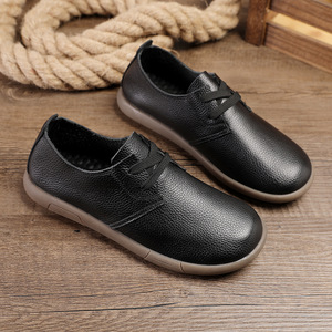 Chaussures bateau décontractées pour hommes en cuir véritable rétro, bout rond, semelle EVA respirante, toutes saisons - Product Image 5