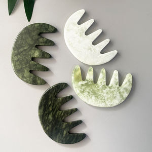Herramienta de Masaje Gua Sha para la Cabeza, Peine Gua Sha de Jade Xiuyan, Masajeador de Cabeza de Piedra Preciosa Natural para Relajar el Estrés del Cuero Cabelludo y el Crecimiento del Cabello - Product Image 4