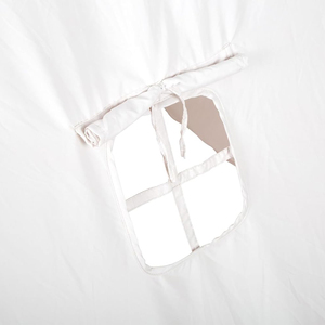 Tente de jeu en toile blanche, tipi, maison de jeu pour enfants avec 2 portes et une fenêtre pour une utilisation dans le salon - Product Image 4