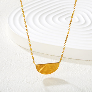 Conjunto de Joyería de Moda, Chapado en Oro de 18k, Pendientes con Colgante de Flor, para Mujer, para Fiestas, Aleación de Zinc - Product Image 3