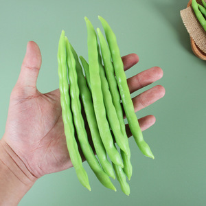 Modelos de verduras simuladas (frijoles verdes y judías largas), platos falsos para series de televisión y películas, accesorios para filmación y cocina. - Product Image 3