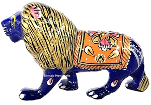 Sculpture de lion multicolore en émail, artisanat Nirmala du Rajasthan, décoration de table et de maison faite à la main pour usage royal - Product Image 2