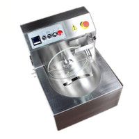 Machine à tempérer le chocolat et les bonbons numérique en acier inoxydable 8L 15L 30L 5 kg à vendre