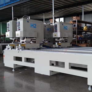 Machine à souder sans soudure de type H à <span class=keywords><strong>double</strong></span> tête avec moteur PLC haute précision pour le soudage des cadres de portes et fenêtres en <span class=keywords><strong>PVC</strong></span>/UPVC - Product Image 6
