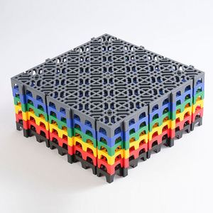 Dalles de sol modulaires antidérapantes en PP pour atelier et garage, revêtement de sol emboîtable amovible, grilles de lavage de voiture pour la vente en gros - Product Image 3