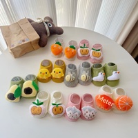 Baby's gebreide sokjes met cartoon dierenprint, antislip, laag model, voor binnen, voor peuters, vroeg leren, voor op de vloer.