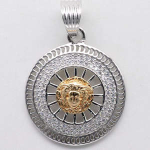 Collar con colgante de plata oxidada, diseño hecho a mano Unisex, joyería llamativa para uso diario y festivo - Product Image 1