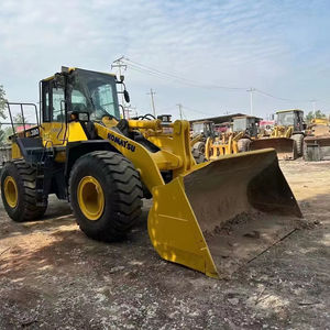 Chargeuse compacte à dérapage WA380-6 Komatsu d'occasion avec charge nominale de 5 tonnes et composants du moteur à vendre - Product Image 1