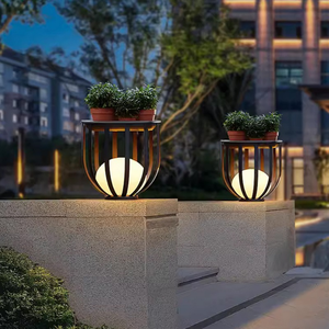 Cuerpo de aluminio Lámpara solar impermeable para exteriores para jardín Paisaje Villa Terraza Estante de flores Blanco cálido CCT - Product Image 5