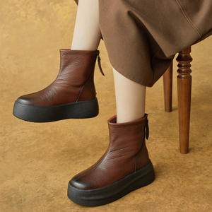 Nouvelles chaussures Chelsea en cuir à lacets pour l'hiver, plateforme confortable pour bottines Chukka, cuir véritable pour femmes, livraison express gratuite - Product Image 1