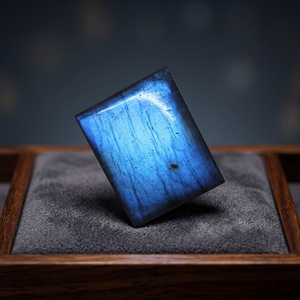Labradorita Azul Natural de 14x16mm, Corte Octogonal Facetado, Piedras Preciosas Sueltas, Certificadas por Terceros, Venta al Por Mayor, Gopika Exports para Joyería - Product Image 3