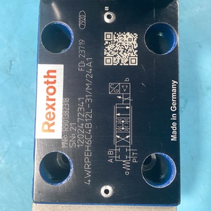 4WRPEH6C4B12L-3X R901382318 วาล์วควบคุมทิศทางแบบสัดส่วนพร้อม OBE ขนาด 6 วาล์วไฮดรอลิกแบบสัดส่วน - Product Image 1