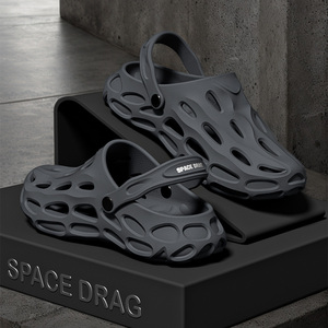 <span class=keywords><strong>Zuecos</strong></span> para Hombre y <span class=keywords><strong>Mujer</strong></span>, Sandalias de Playa con Suela Gruesa de Eva, Diseño Cerrado Antideslizante, Acolchadas para Mayor Comodidad - Product Image 1