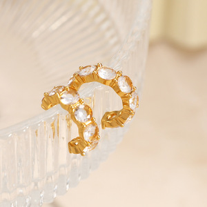 Pendientes de Moda con Diseño Geométrico en Forma de C, Chapados en Oro, de Acero Inoxidable, Joyería para Fiestas - Product Image 3