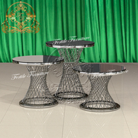Table à manger de mariage en acier inoxydable rose doré moderne de luxe pour la maison et les événements hôteliers