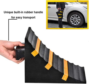 Outil de <span class=keywords><strong>réparation</strong></span> de <span class=keywords><strong>carrosserie</strong></span> de voiture en caoutchouc solide Heavy Duty Black Wheel Clock Anti Slip Truck Wheel Stopper - Product Image 4