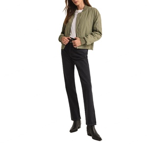 Chaqueta Bomber de Alta Calidad para Mujer, Estilo Urbano, Personalizada, Verde Oliva, 100% Nailon, Corte Ajustado, Cortavientos - Product Image 5