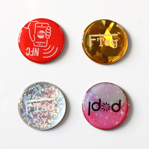 Personalizable RFID NFC Epoxy Pet ID Collar Tag para perros/gatos con un código QR programable y URL modelo ISO - Product Image 2