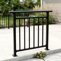 Rampe d'escalier en alliage d'aluminium thermolaqué noir pour usage intérieur/extérieur dans les appartements, les balcons, les villas, les hôtels, les salles de bain