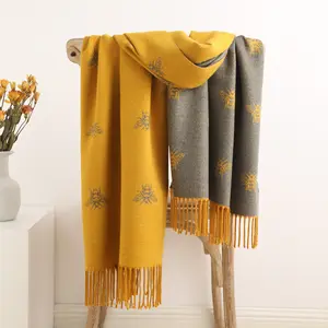 Wholesale 2023 Ladies Thick Winter Double Sided Scarves Shawl Wrap with Tassels Soft Pashmina Cashmere Bumble Bee Scarf