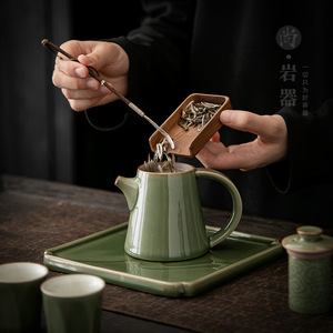 Retro Style Ceramic Teapot Bamboo Green Glazed Hand Held With Lid Yue Kiln Celadon Kung Fu <b>Tea</b> <b>Set</b> Single <b>Pot</b> - Product Image 3