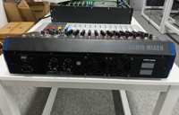 Console de mixage audio professionnelle 12 canaux 2x500W 8 Ohm, contrôleur DJ / table de mixage audio, carte son pour performances DJ en direct sur scène