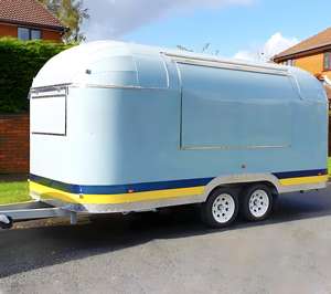 Remolque Ahumador de BBQ Estilo Sureño con Horno Desmontable y Gabinete de Calentamiento para Brisket, Costillas y Cerdo Desmenuzado - Product Image 4