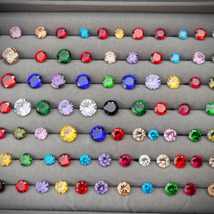 Corte redondo CZ Corte de piedras preciosas Producto de piedras preciosas a granel CZ Mezcla de formas y colores Piedra Calidad brillante Todas las formas de mezcla MM Tamaño CZ Piedra preciosa - Product Image 1