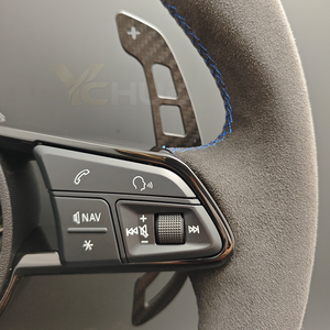 Volant en carbone forgé de style R8 pour VW Volkswagen <span class=keywords><strong>Golf</strong></span> 5 6 7 7.5 R MK5 MK6 MK7 GTI Passat B6 B7 B8 Jetta Tiguan - Product Image 5