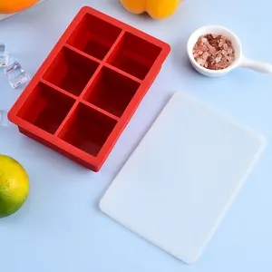 Vente en gros de moules à blocs de glace en silicone Bac à glaçons carré en silicone personnalisé de qualité alimentaire avec couvercle Moule à glaçons en silicone