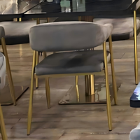 Ensemble de meubles de restaurant commercial moderne |   Table ronde en pierre frittée et ensemble de banquettes et chaises rembourrées vert-rose