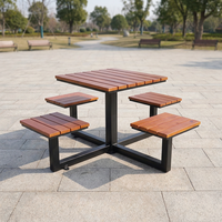 Table de pique-nique extérieure moderne et imperméable à prix d'usine avec bancs en acier galvanisé et bois composite WPC, durable, taille personnalisable