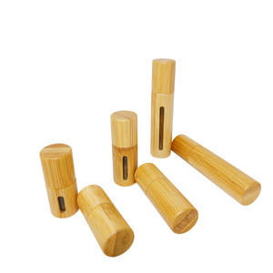Stock al por mayor disponible en botellas roll-on de bambú de 3ml, 5ml y 10ml con ventanas y tapas de bambú para reenvasado de productos naturales. - Product Image 4
