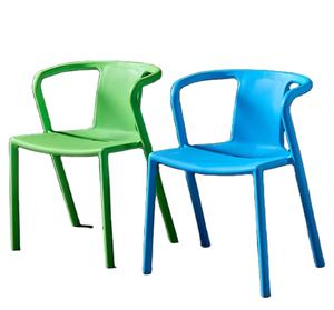 Botellero Apilable para eventos de boda Silla de café al aire libre Silla de comedor de plastico Sillas de barbero - Product Image 2