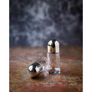 Juego de Salero y Pimentero de Acero Moderno y Cristal de Daniele F., Herramientas para Sazonar y Almacenar Especias en Caja - Product Image 1